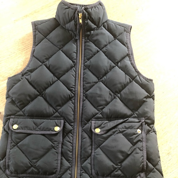 J. Crew Jackets & Blazers - J Crew Excursion Quilted Down Vest - Women S